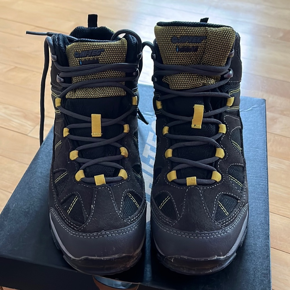 HI-TEC Juniors Boots
